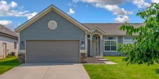 3 bed 2 bath Duplex Rancher, Fieldstone Neighborhood Gallery 1