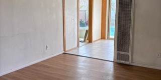 3BD/2BA Single Family Home with POOL! –  $300 OFF FIRST MONTHS RENTS Gallery 11