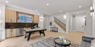 Luxury Bellevue Estate in Prestigious Bridle Trails For Rent Gallery 36