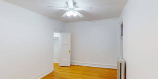 5336-5338 S. Hyde Park Boulevard Gallery 6