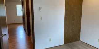 1168-F Harris Street SE Gallery 11