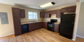 6bd/2ba Home with Bonus Room & Detached Garage Gallery 6