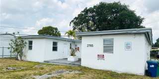 2765 NW 55th St Gallery 1