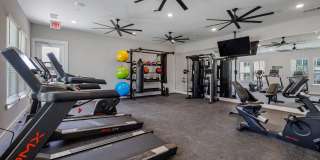 Terrace at Highland Hills Gallery 28