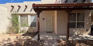 Contemporary 3 Bedroom 2 Bathroom Home Located In NW Albuquerque! Gallery 3