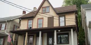 Spacious 5 Bedroom, 2 bathroom Home in Slatington! Gallery 1