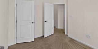 5363 S CENTER Drive Gallery 27