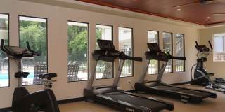 Cross Creek Apartments Gallery 21