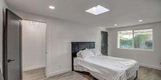 8349 E Columbus Avenue Gallery 23