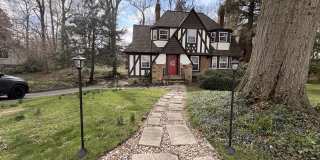 554 Greenvale Drive 554 Greenvale Drive Gallery 6