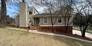 Cozy 3/2 with bonus in East Rome- $1,895 Gallery 1