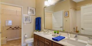 Bell Glenridge Gallery 6