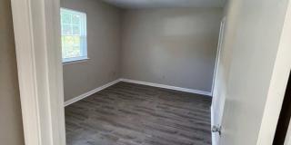 Single Level 2 bedroom 2 full bath brick townhome in Garner $1395/mo. Gallery 6