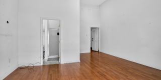 4011 PINE Street Gallery 34