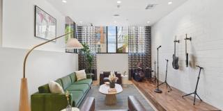 Starlight Gallery 21