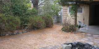 3 Bedroom 2 Bathroom Home Available July Gallery 4