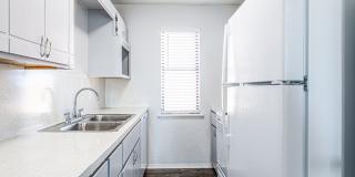 Upgraded & Specious Two Bedroom Must See!! Gallery 9