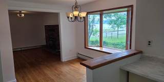 59 Beach Road Gallery 8