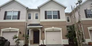 Beautiful 2 bed & 2.5 bath townhome Beautiful 2 bed & 2.5 bath townhome Gallery 1