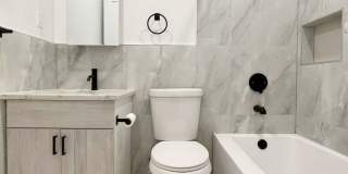 1634 West 2nd Street Gallery 6