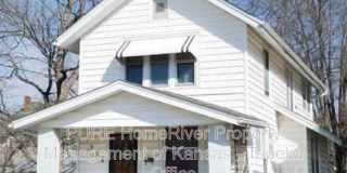 1528 SW Central Park Ave. Gallery 1
