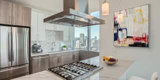 Sentral Michigan Avenue Gallery 10