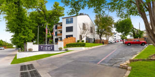 Tides on Park Lane Tides on Park Lane Gallery 17