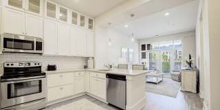 Holly Crest Gallery 23