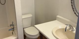 102 Hunt Ave Gallery 36
