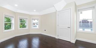 77 Winchester St Gallery 26