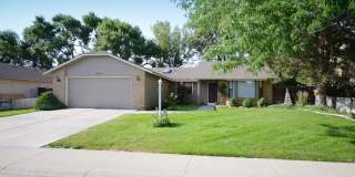 Beautiful Just Renovated 3 bedroom Single Level Home with Wonderful Fenced Backyard- Pet Friendly Beautiful Just Renovated 3 bedroom Single Level Home with Wonderful Fenced Backyard- Pet Friendly Gallery 1