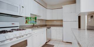 1220 Park Avenue W Gallery 9