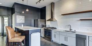 Sleek 1 Bedroom Condo walkable to all things in The Gulch Gallery 14