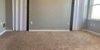 Charming 3 bedroom home in Carrick available September 1! Gallery 10