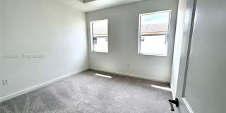 2877 SE 24 Avenue Gallery 7