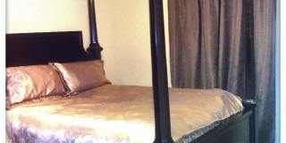 618 6th St Gallery 14