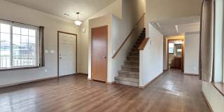 8811 North Elm Street Gallery 3