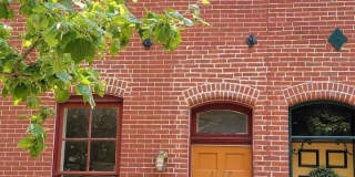 1317 HOLLINS Street Gallery 1