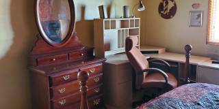 617 East Hastings Road Gallery 3