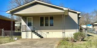 903 Rose Avenue Gallery 1