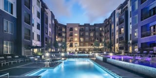 Aura Thirty2 Aura Thirty2 Gallery 12