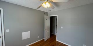 Peak of Good Living! Gallery 29