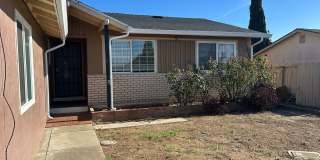Wonderful 4-Bedroom, 2-Bath Home Wonderful 4-Bedroom, 2-Bath Home Gallery 1