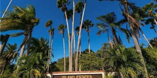 660 ISLAND WAY Gallery 52