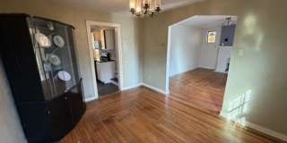 Beautiful Home for Rent Gallery 10