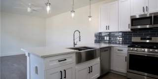 705 Harris Full - Modern Duplex 8 Bed / 7.5 Bath Available August 2027 Gallery 81