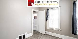 5832-5834 W. Walker St - Upper Gallery 1