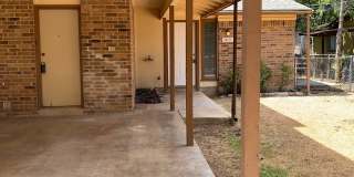 419 Live Oak St Gallery 1