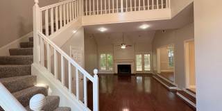Newly Painted Germantown Home Minutes Away From Thornwood Market Row. Pets Are Welcome With Owner's Approval, Fees Will Apply. Gallery 7