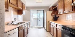 Unique 2BR Downtown Brick Rental – Bonus Space + Backyard Gallery 8